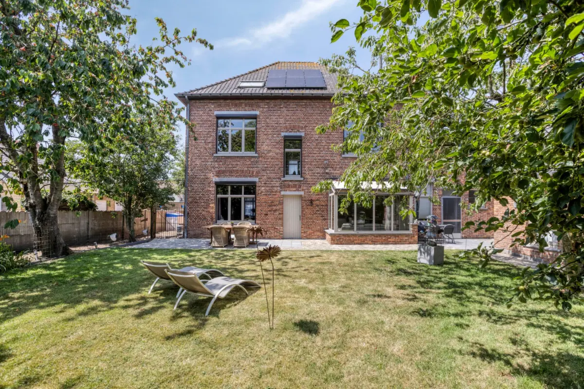 Huis te  koop in Diksmuide 8600 545000.00€ 4 slaapkamers 396.00m² - Zoekertje 651796