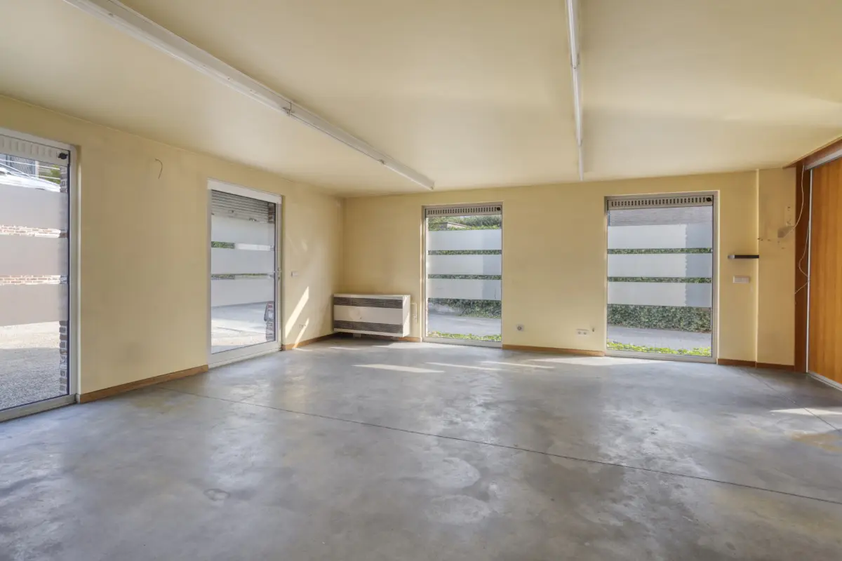 Handelszaak te  koop in Waregem 8790 259000.00€  slaapkamers 110.00m² - Zoekertje 652574