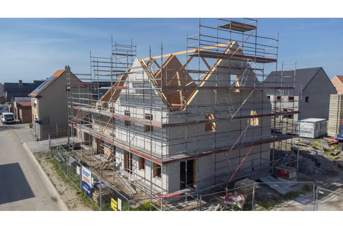 Huis te  koop in Nieuwpoort 8620 395000.00€ 3 slaapkamers 175.00m² - Zoekertje 652222