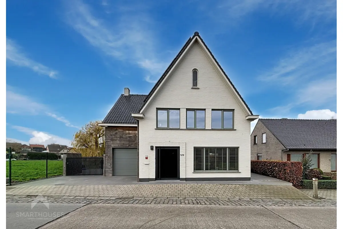 Huis te  koop in Houthulst 8650 365000.00€ 3 slaapkamers 201.00m² - Zoekertje 652529