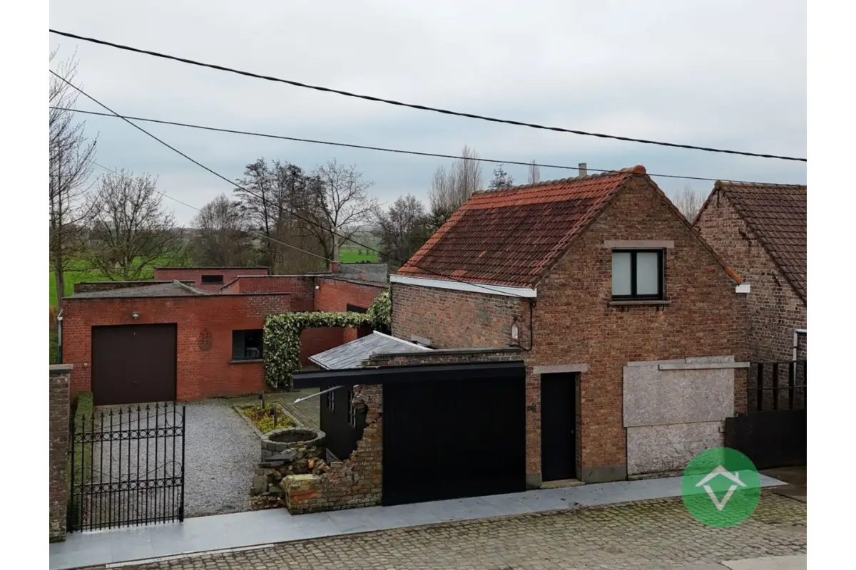 Huis te  koop in Ichtegem 8480 240000.00€ 3 slaapkamers 119.00m² - Zoekertje 653082
