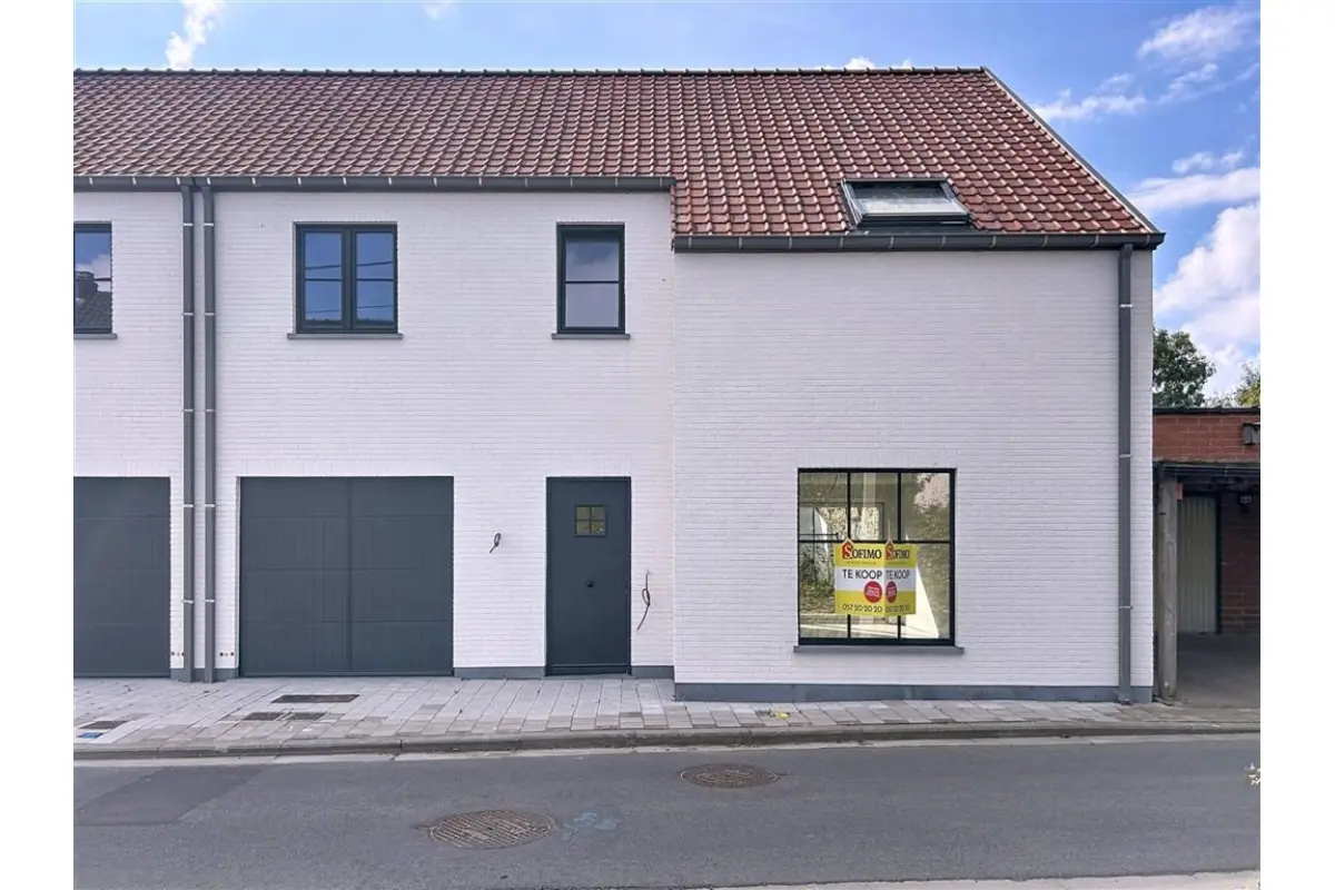 Huis te  koop in Oostvleteren 8640 360850.00€ 3 slaapkamers m² - Zoekertje 653300