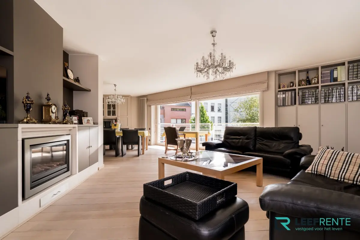 Appartement te  koop in Kortrijk 8500 495000.00€ 2 slaapkamers 150.00m² - Zoekertje 654039