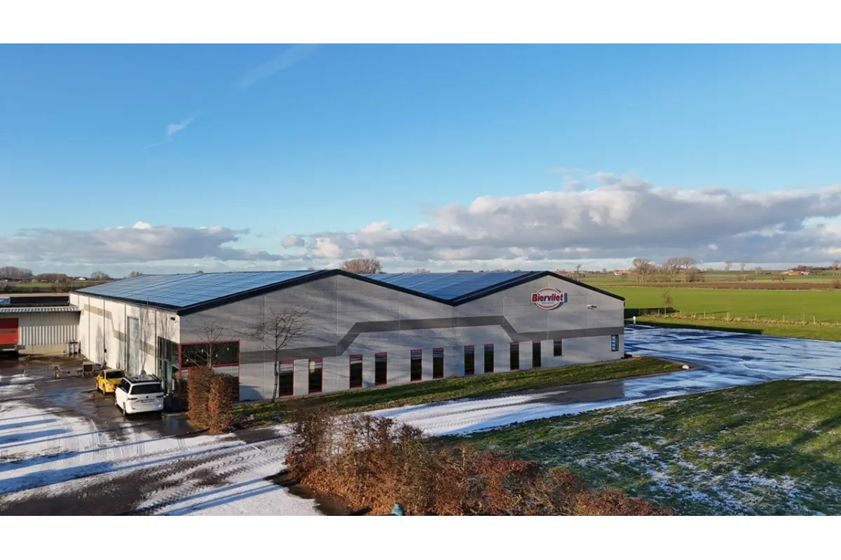 Handelszaak te  huur in Koekelare 8680 4265.00€  slaapkamers 2904.00m² - Zoekertje 654680