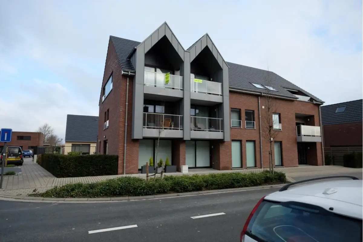 Appartement te  huur in Hooglede 8830 750.00€ 2 slaapkamers 106.00m² - Zoekertje 654840