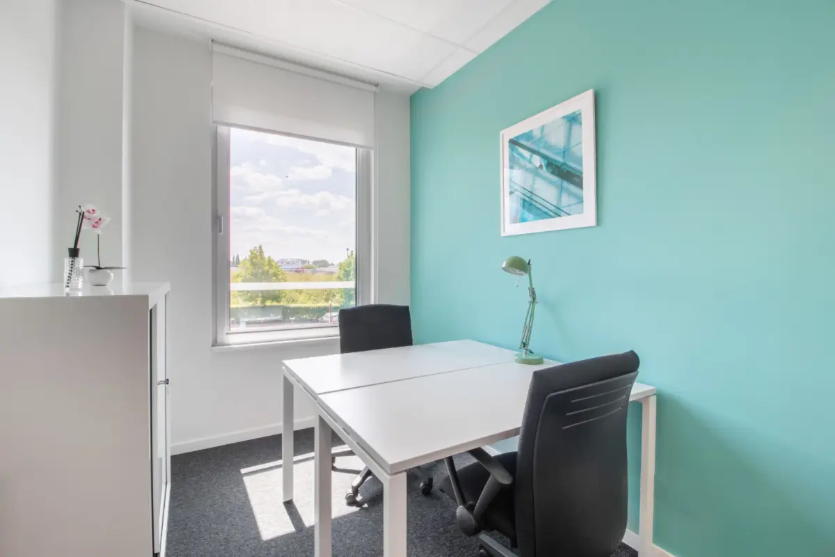 Handelszaak te  huur in Roeselare 8800 967.00€ 0 slaapkamers m² - Zoekertje 655011