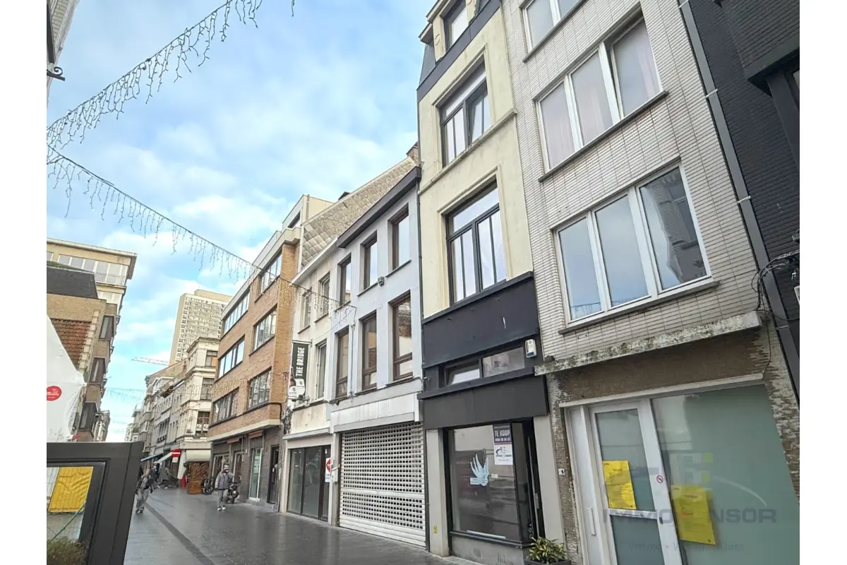 Huis te  koop in Oostende 8400 365000.00€ 3 slaapkamers 166.00m² - Zoekertje 656219