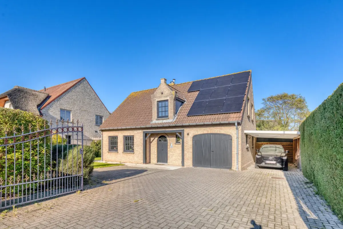 Huis te  koop in Knokke-Heist 8300 874000.00€ 4 slaapkamers 189.00m² - Zoekertje 657387