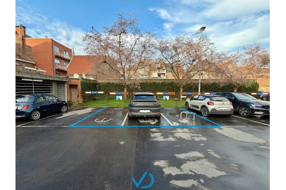 Box te  koop in Ieper 8900 37000.00€  slaapkamers m² - Zoekertje 657423