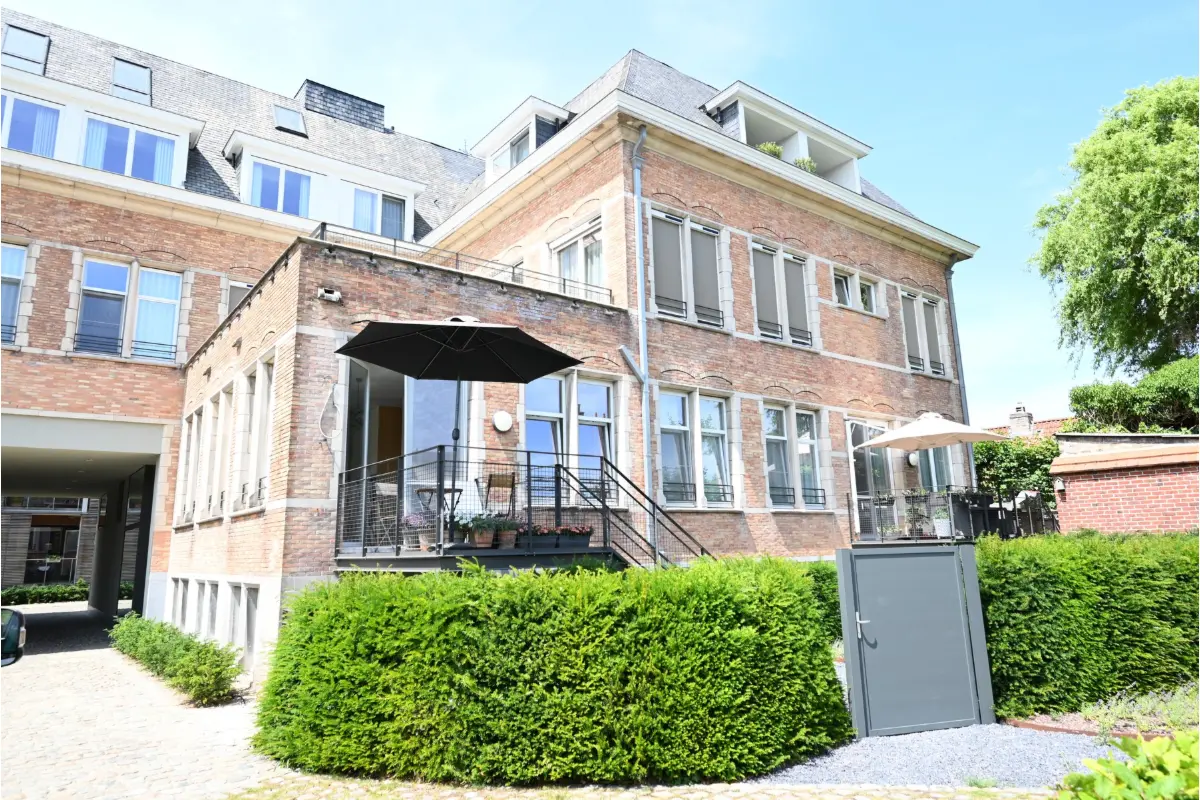 Appartement te  koop in Brugge 8000 345000.00€ 1 slaapkamers 76.00m² - Zoekertje 657159