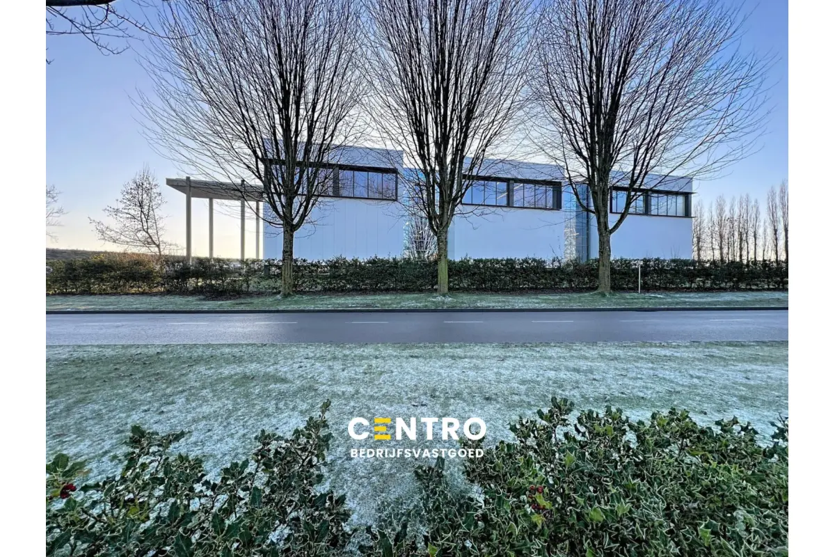 Handelszaak te  huur in Ieper 8900 0.00€  slaapkamers 66.43m² - Zoekertje 658968