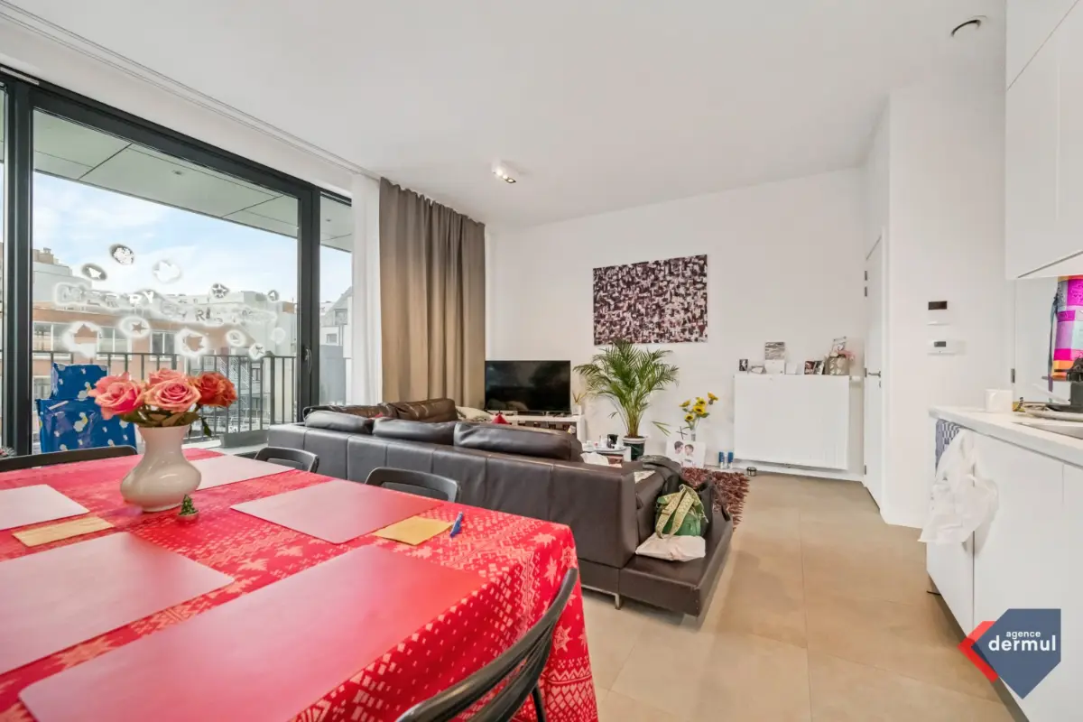 Appartement te  koop in Oostende 8400 385000.00€ 2 slaapkamers 99.00m² - Zoekertje 660181