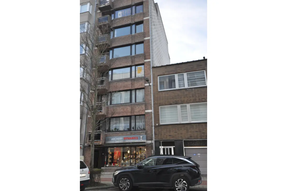 Appartement te  koop in Oostende 8400 183000.00€ 2 slaapkamers m² - Zoekertje 660173