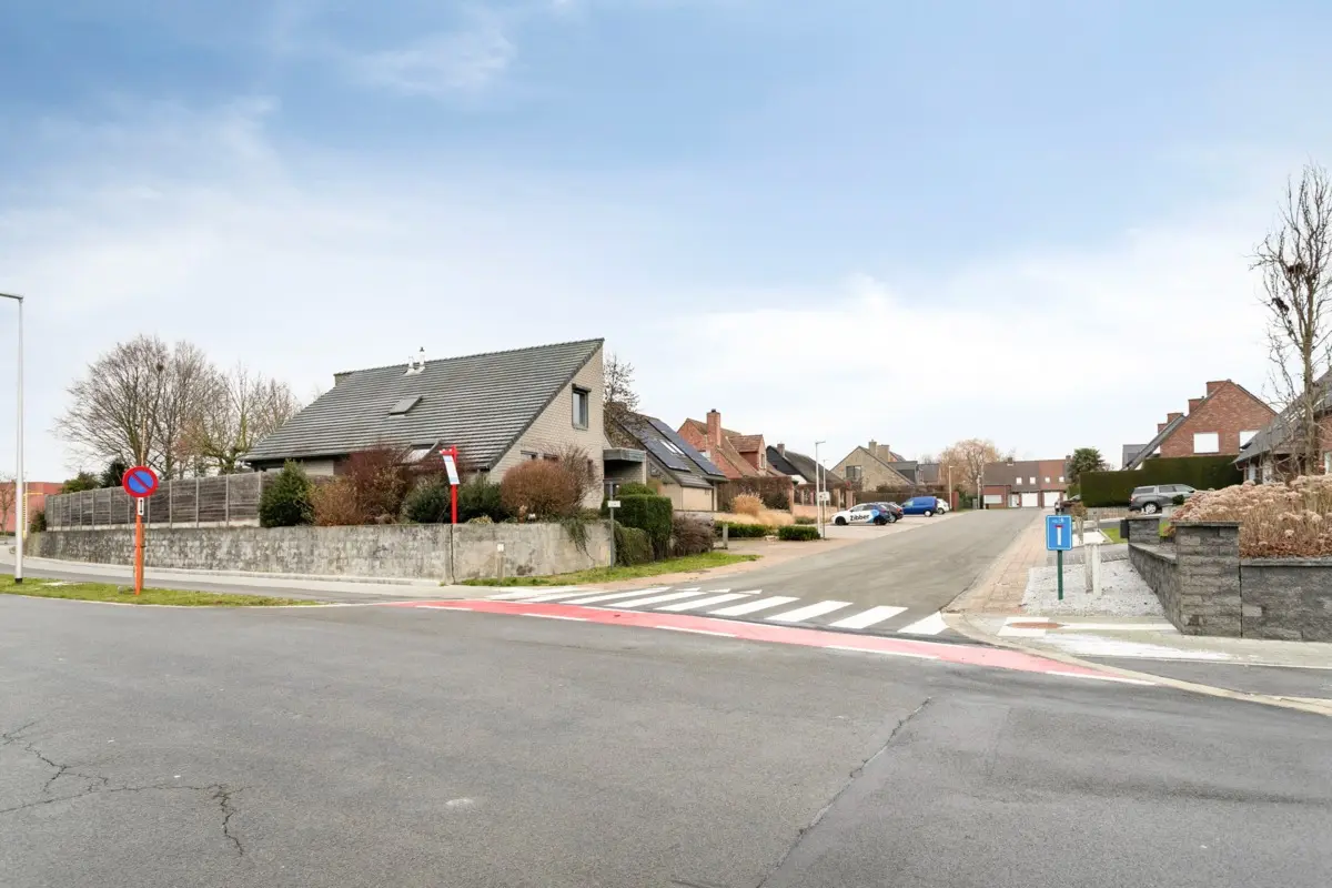 Huis te  koop in Izegem 8870 425000.00€ 4 slaapkamers 278.00m² - Zoekertje 660101