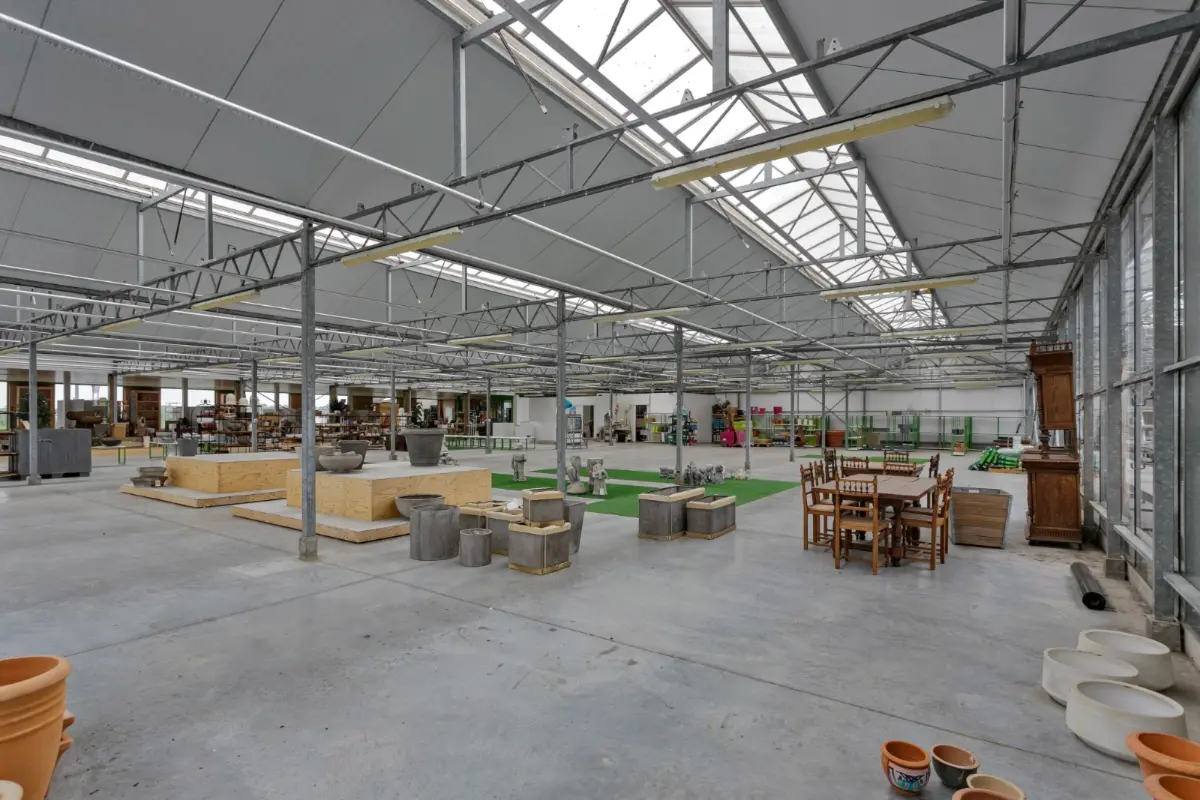 Huis te  koop in Lo-Reninge 8647 695000.00€ 4 slaapkamers 2900.00m² - Zoekertje 660906