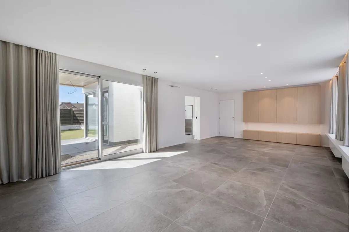 Appartement te  koop in Harelbeke 8530 410000.00€ 3 slaapkamers 216.00m² - Zoekertje 662407