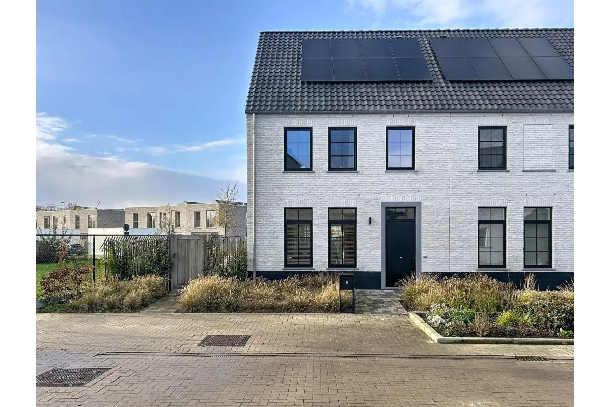 Huis te  koop in Jabbeke 8490 535000.00€ 4 slaapkamers 171.00m² - Zoekertje 662809