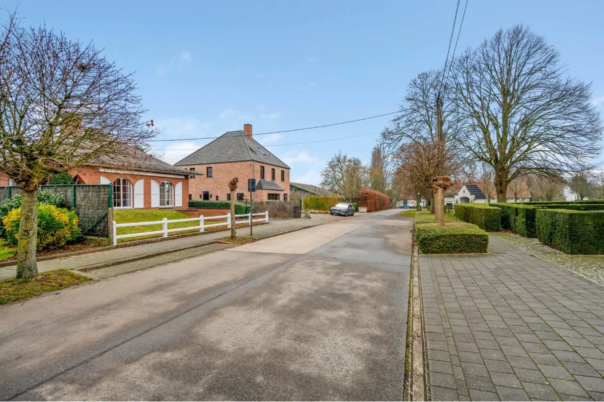 Huis te  koop in Harelbeke 8530 395000.00€ 3 slaapkamers 189.00m² - Zoekertje 662124