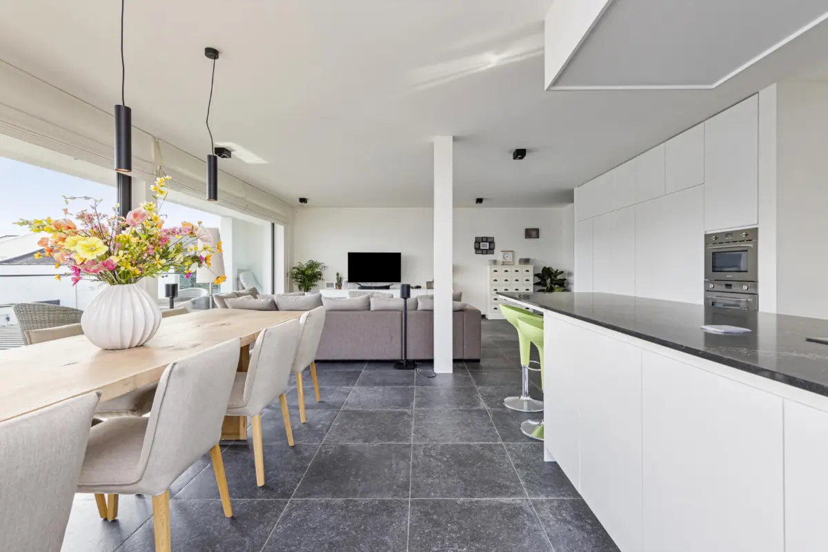 Appartement te  in Kortrijk 8500 499000.00€ 3 slaapkamers 154.00m² - Zoekertje 662936