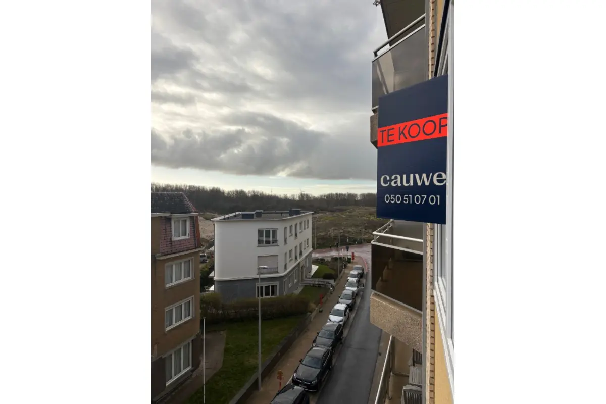Appartement te  koop in Heist-aan-Zee 8301 455000.00€ 3 slaapkamers m² - Zoekertje 663100