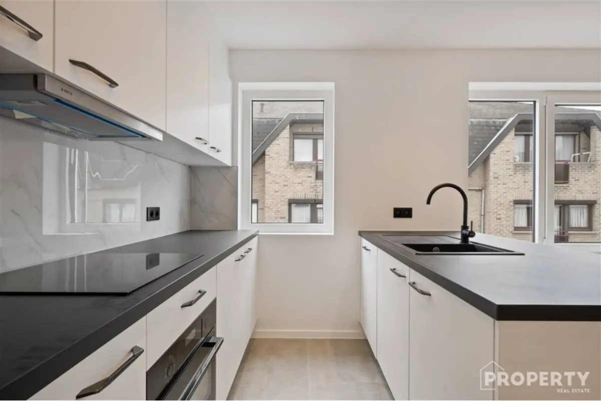 Appartement te  koop in Wevelgem 8560 225000.00€ 2 slaapkamers 79.00m² - Zoekertje 663618