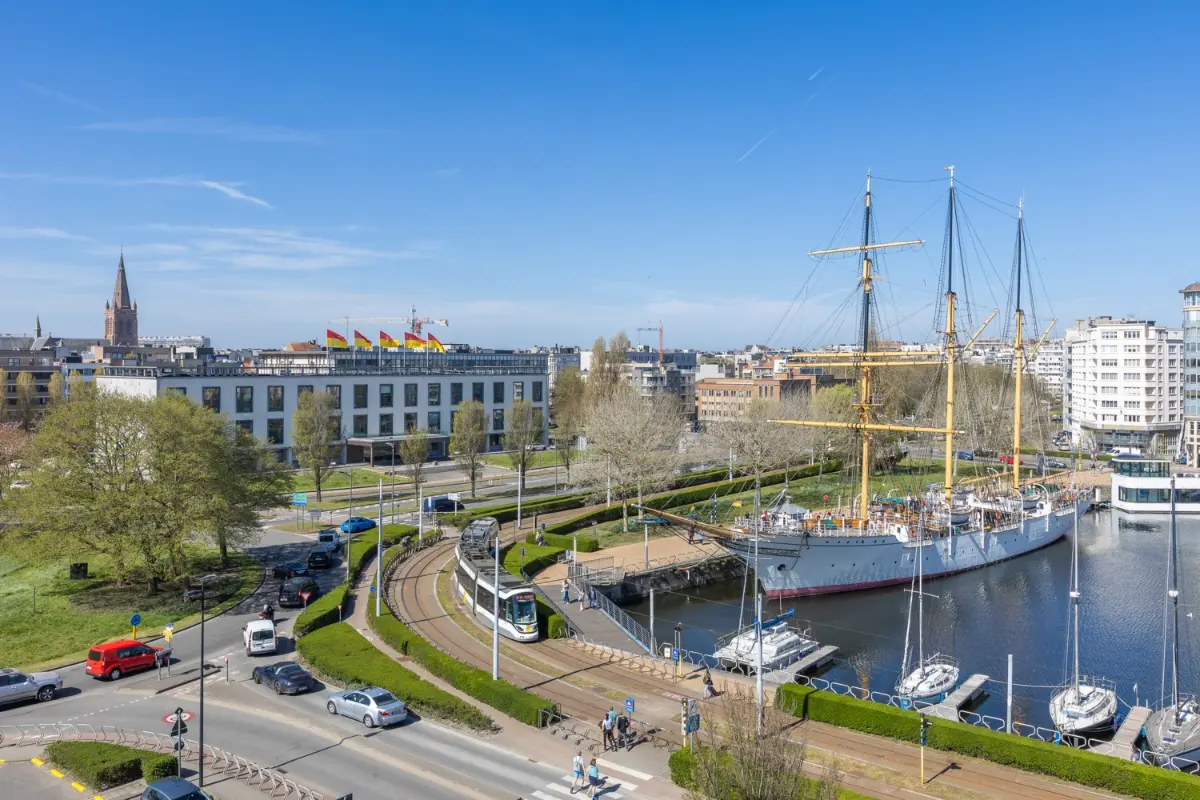 Appartement te  huur in Oostende 8400 890.00€ 2 slaapkamers 75.00m² - Zoekertje 664647