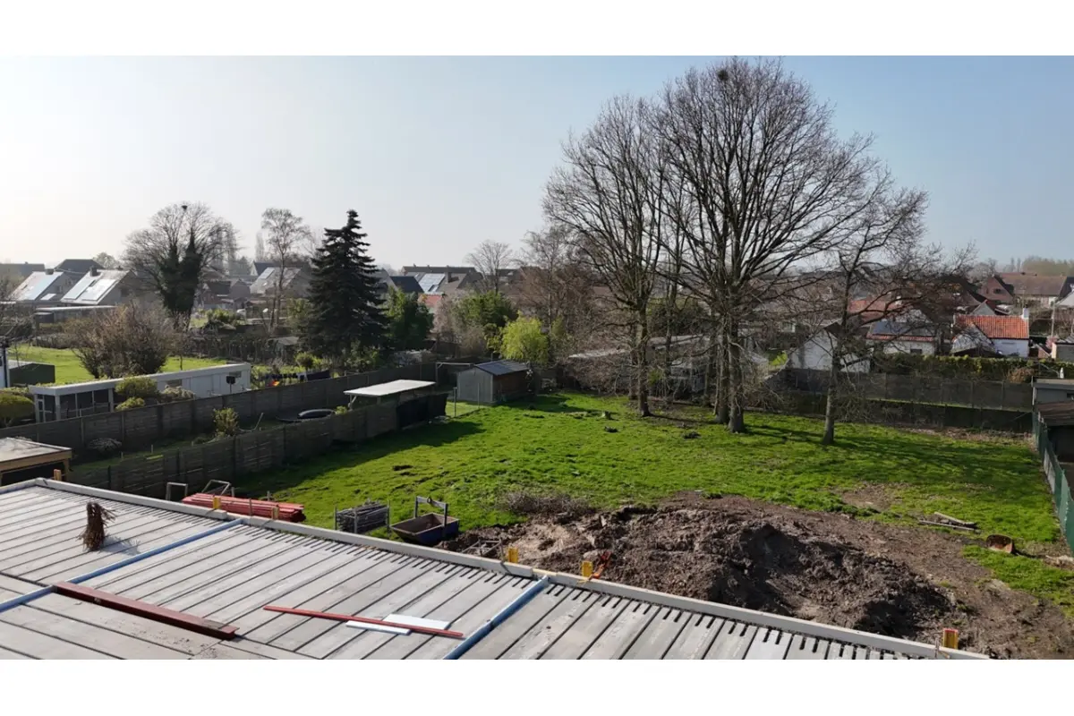 Huis te  koop in Koekelare 8680 439000.00€ 3 slaapkamers m² - Zoekertje 665021