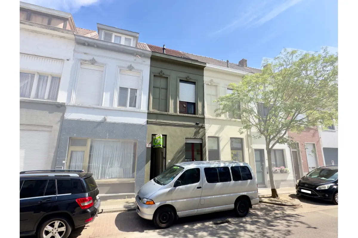 Huis te  koop in Kortrijk 8500 169000.00€ 3 slaapkamers 103.00m² - Zoekertje 664821