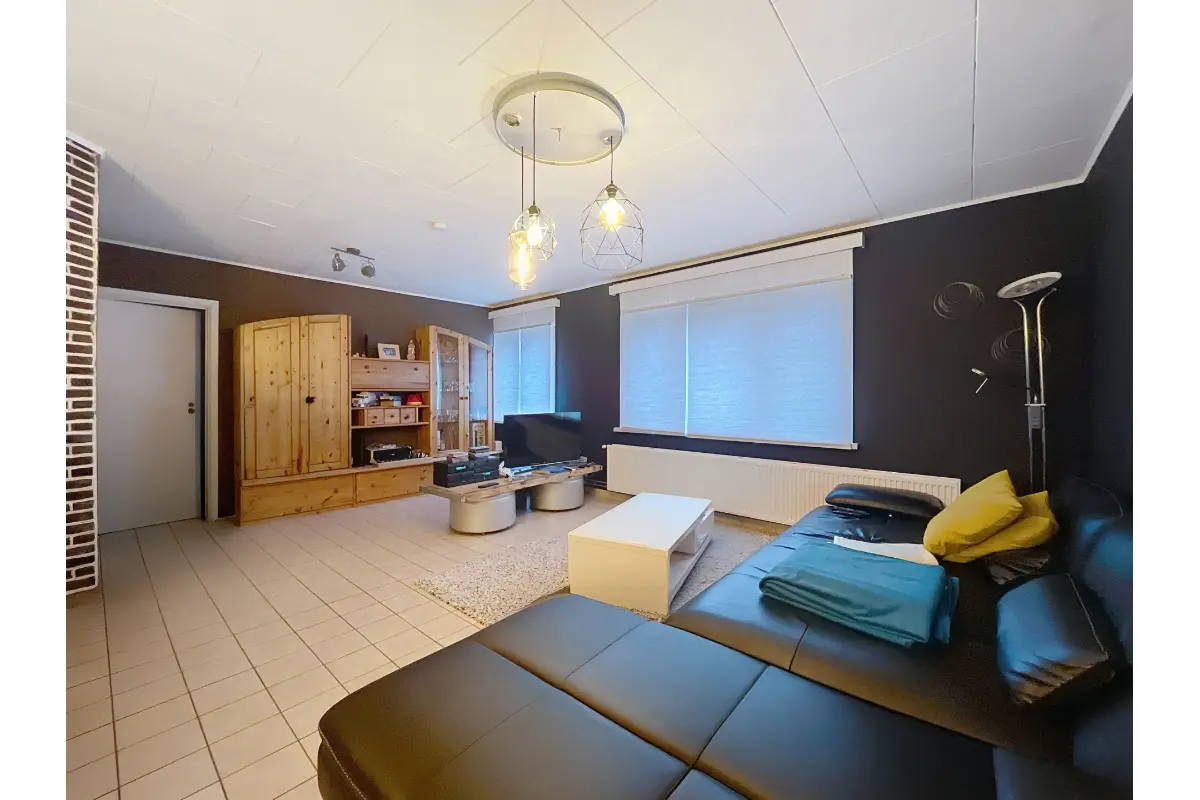 Appartement te  huur in Menen 8930 750.00€ 2 slaapkamers 140.00m² - Zoekertje 666130