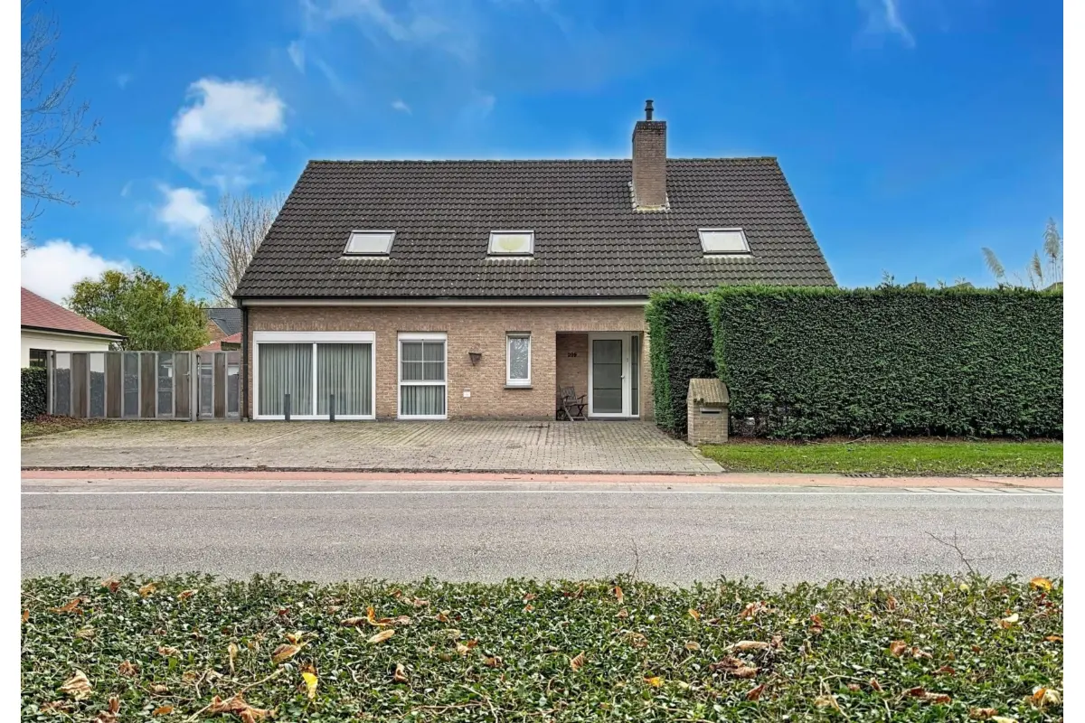 Huis te  koop in Koksijde 8670 539000.00€ 3 slaapkamers 255.00m² - Zoekertje 665994