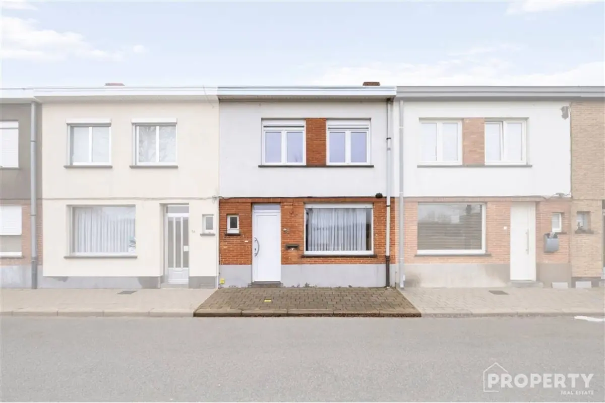 Huis te  koop in Izegem 8870 215000.00€ 3 slaapkamers 135.00m² - Zoekertje 665673