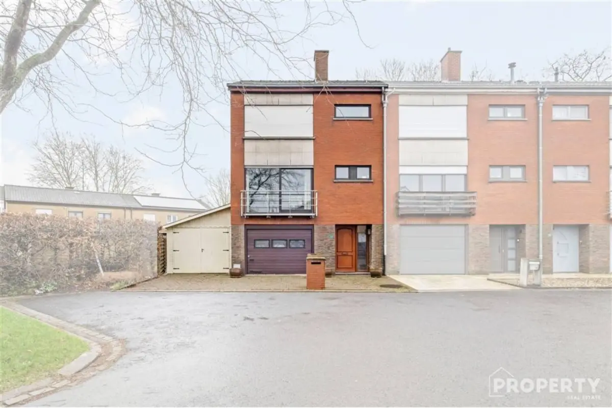 Huis te  koop in Gullegem 8560 240000.00€ 3 slaapkamers 188.00m² - Zoekertje 667019