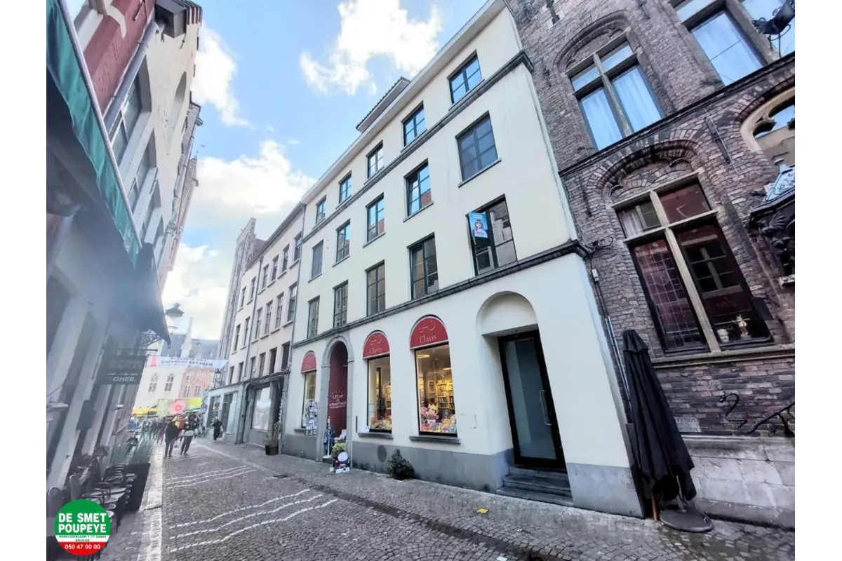 Appartement te  huur in Brugge 8000 720.00€ 1 slaapkamers 68.00m² - Zoekertje 668224