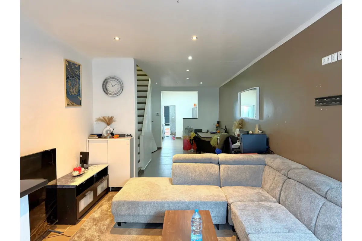 Huis te  koop in Menen 8930 179000.00€ 3 slaapkamers 95.00m² - Zoekertje 668162