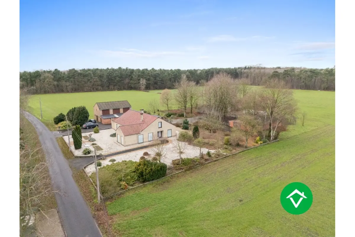 Huis te  koop in Koekelare 8680 685000.00€ 3 slaapkamers 298.00m² - Zoekertje 668618