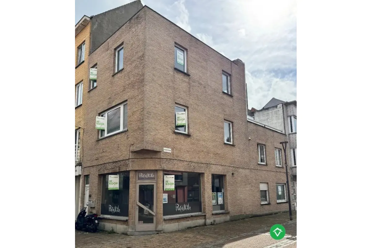 Appartementsgebouw te  koop in Bredene 8450 249000.00€ 3 slaapkamers m² - Zoekertje 668617