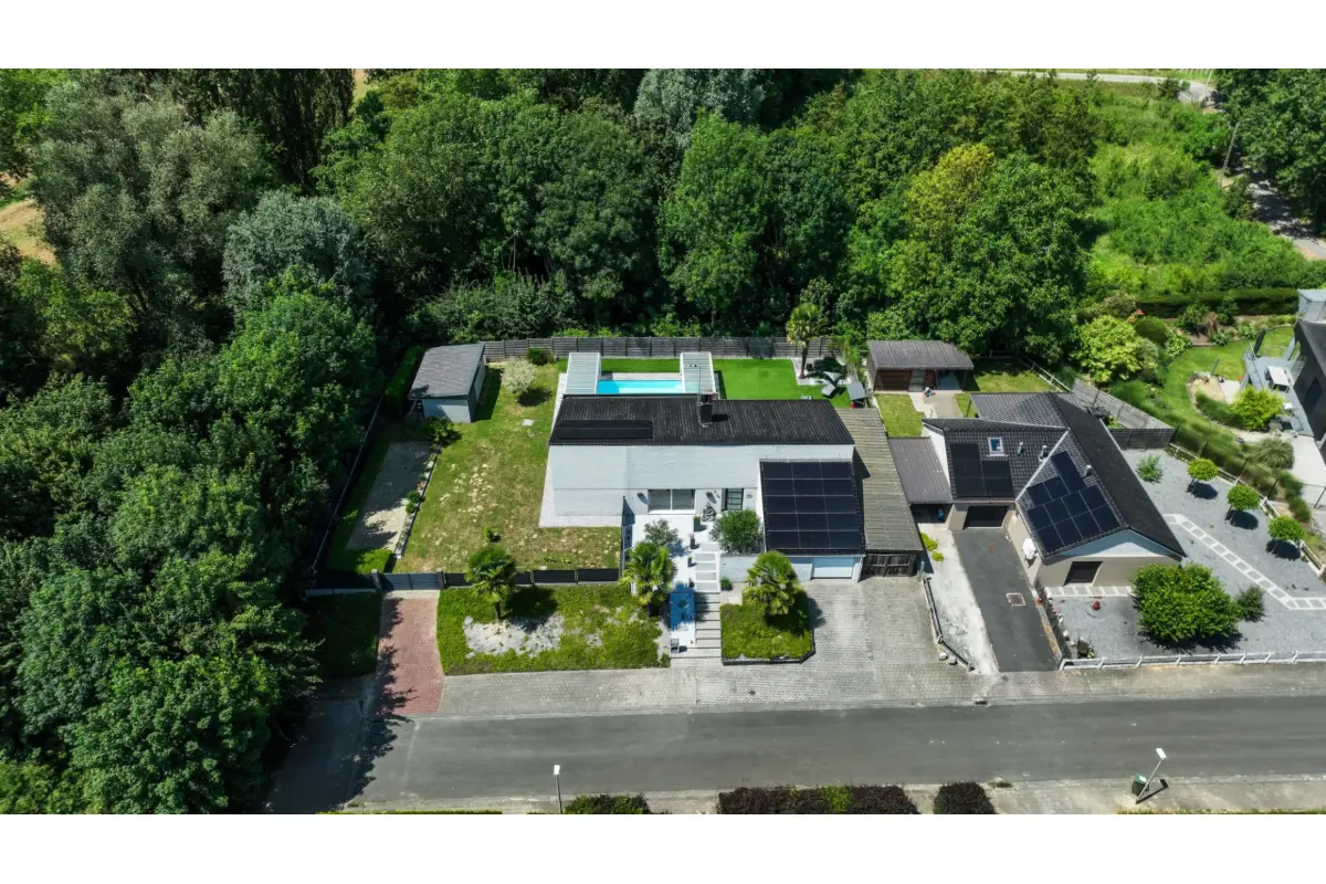 Huis te  koop in Rekkem 8930 499000.00€ 4 slaapkamers 216.00m² - Zoekertje 670420