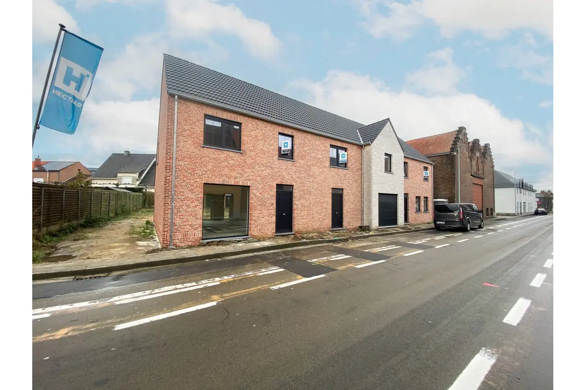 Huis te  koop in Bavikhove 8531 332737.00€ 3 slaapkamers 155.10m² - Zoekertje 670077