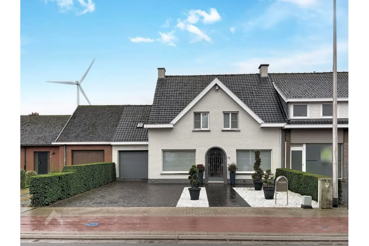 Huis te  koop in Izegem 8870 439000.00€ 3 slaapkamers 204.00m² - Zoekertje 671016