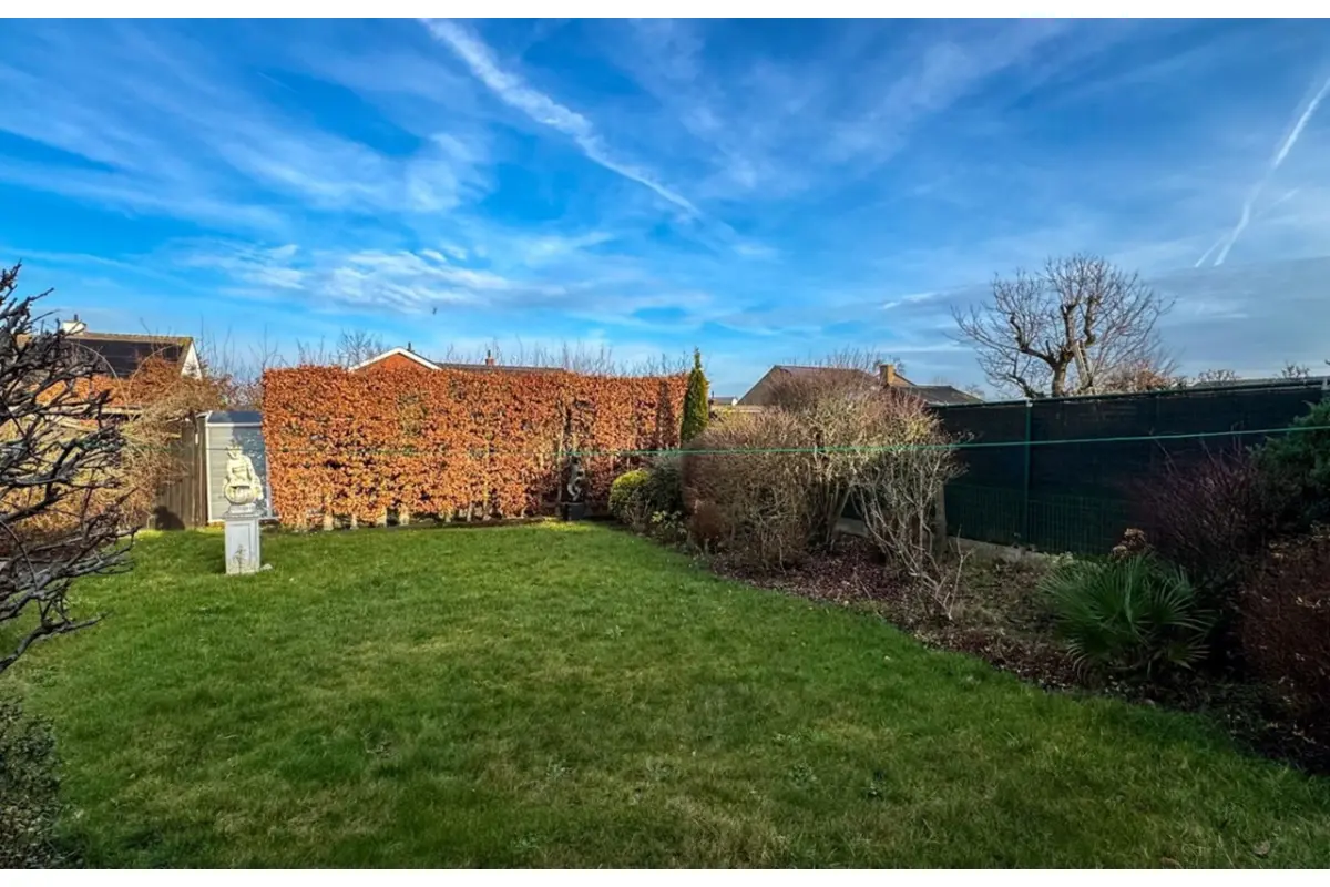 Huis te  koop in Loppem 8210 259000.00€ 3 slaapkamers 142.00m² - Zoekertje 670031