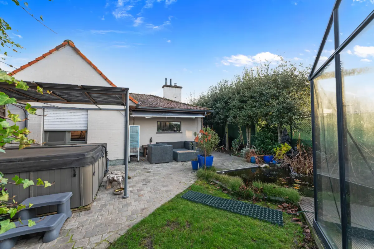 Huis te  koop in Anzegem 8570 215000.00€ 2 slaapkamers 147.00m² - Zoekertje 669963