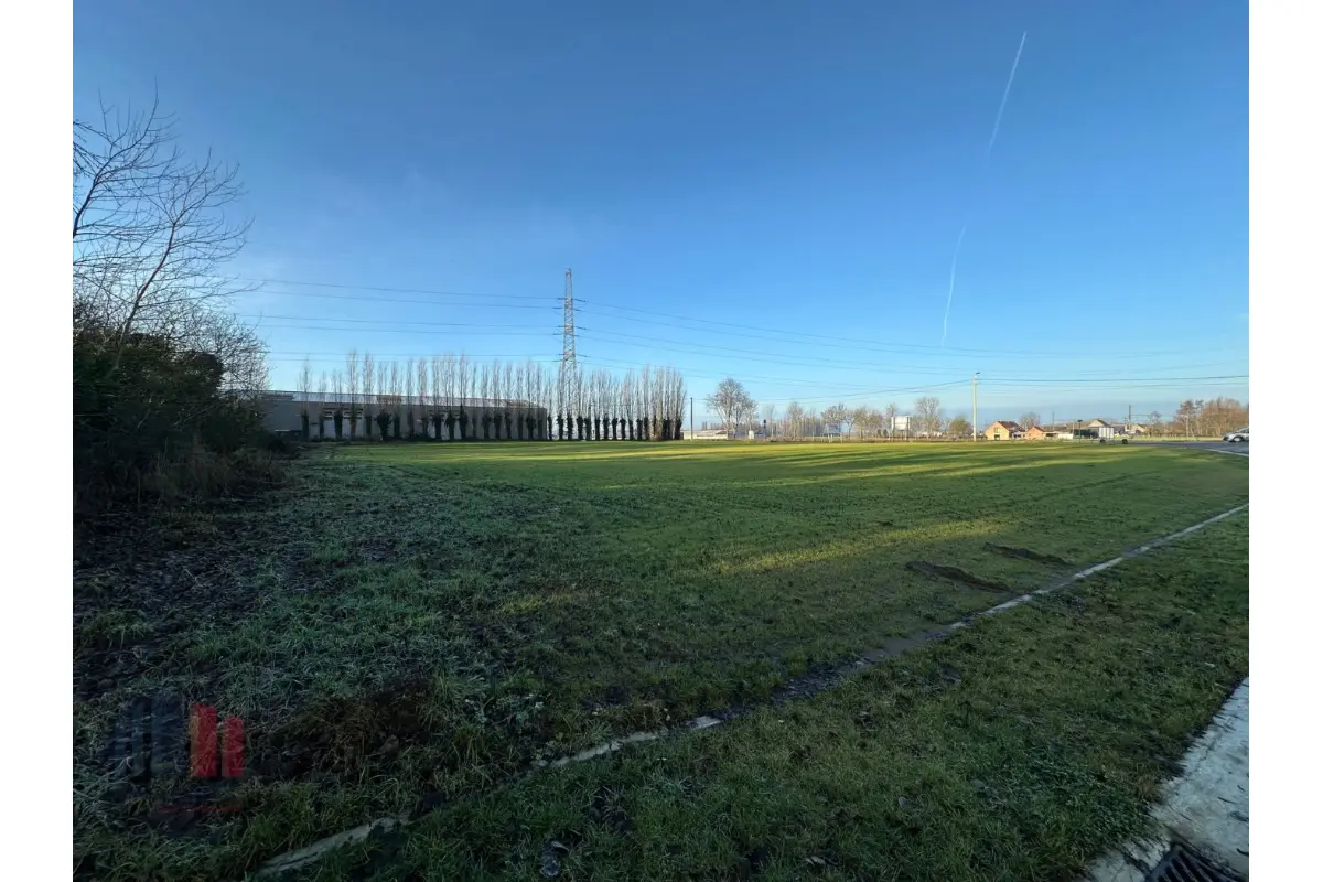 Handelszaak te  koop in Vichte 8570 1646400.00€  slaapkamers 7158.00m² - Zoekertje 669226