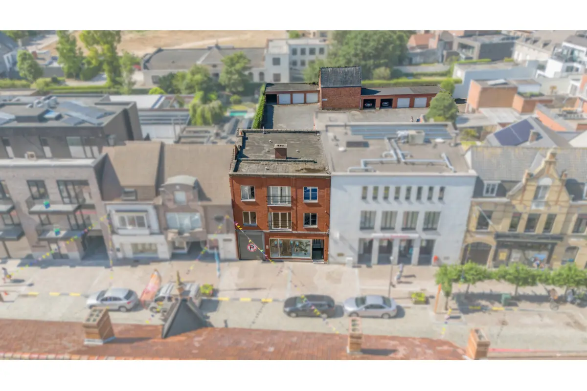 Mixgebouw te  koop in Avelgem 8580 680000.00€ 4 slaapkamers 500.00m² - Zoekertje 669448