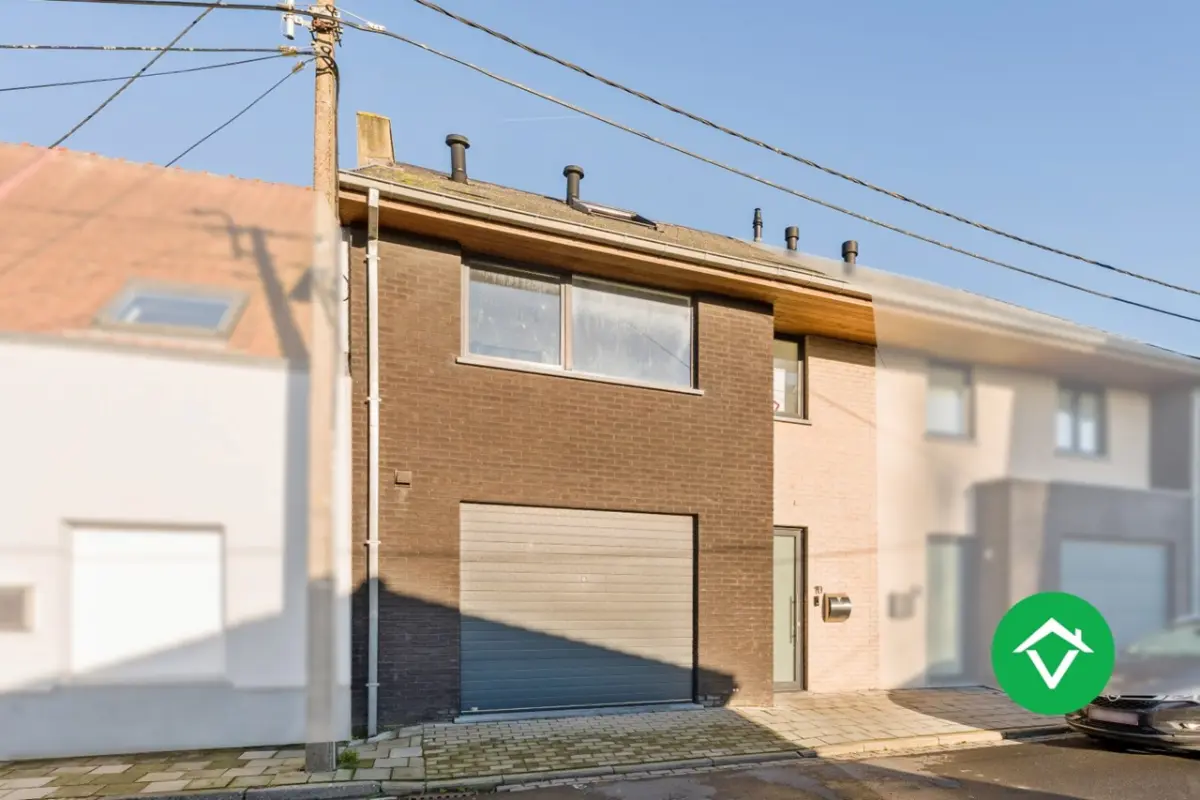 Huis te  koop in Eernegem 8480 349000.00€ 5 slaapkamers 183.00m² - Zoekertje 671914