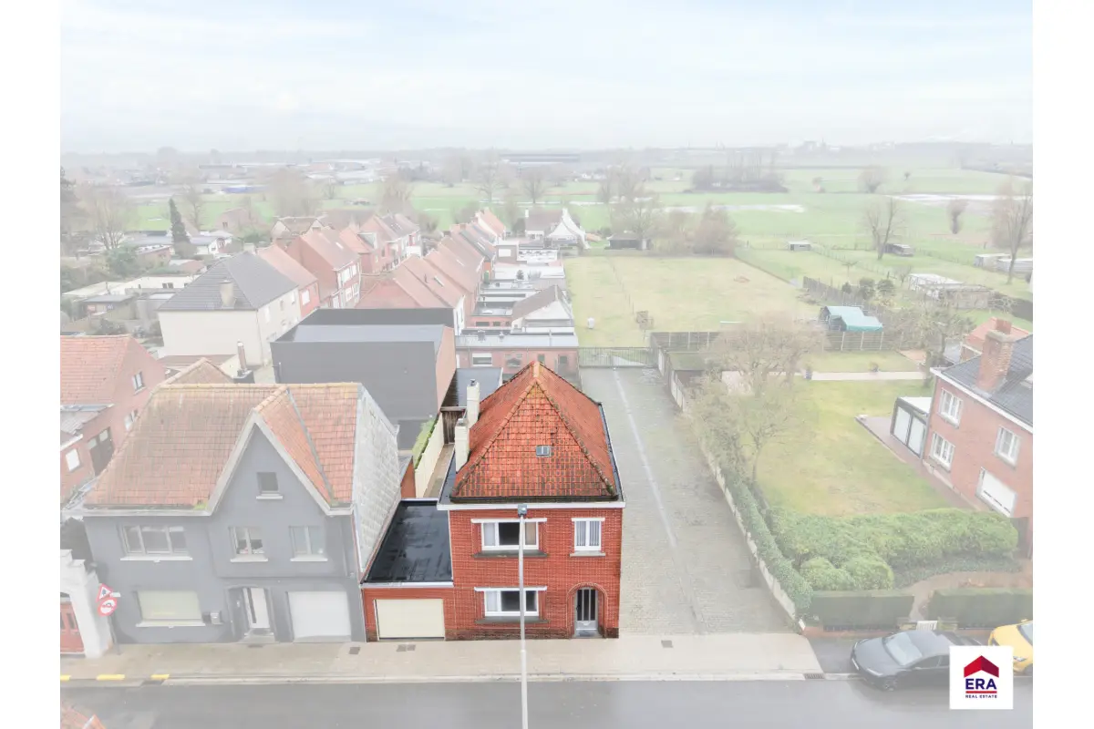 Huis te  koop in Wakken 8720 198000.00€ 2 slaapkamers 184.00m² - Zoekertje 672154