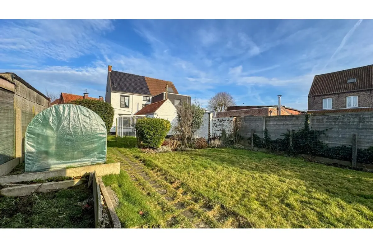 Huis te  in Loppem 8210 299000.00€ 3 slaapkamers 138.00m² - Zoekertje 672762