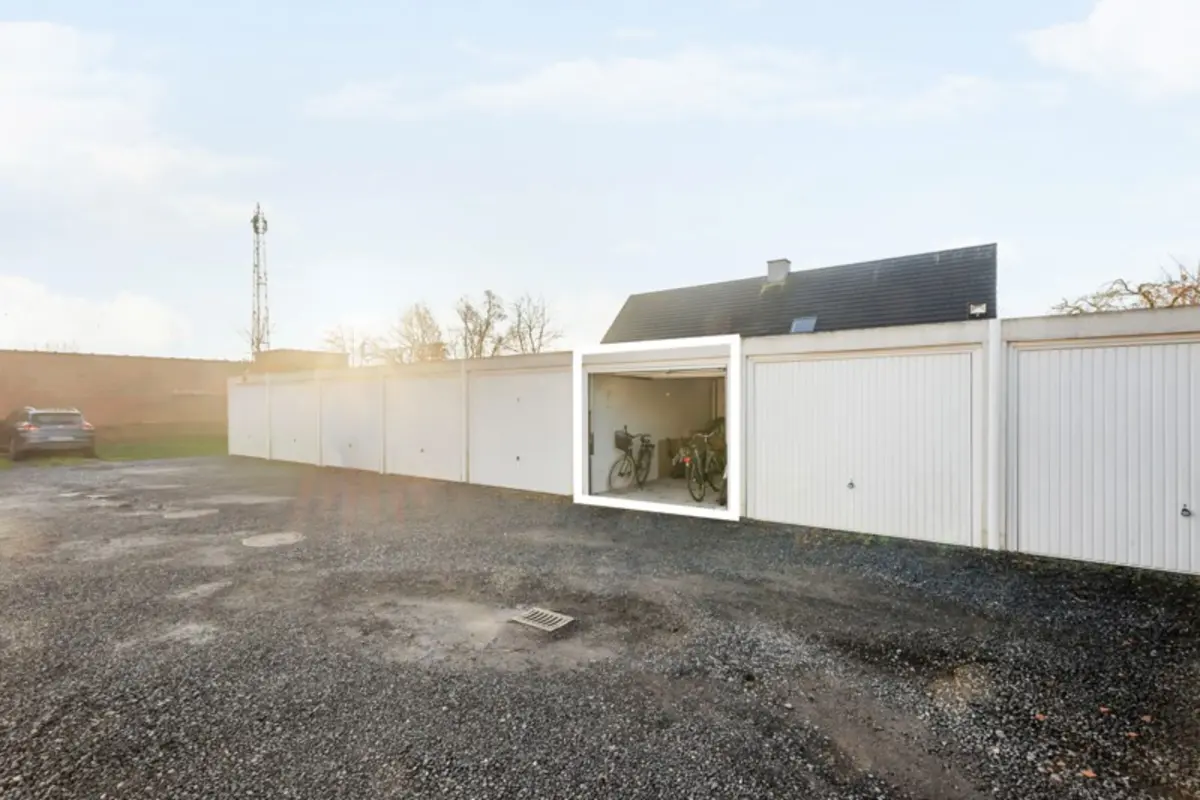 Box te  koop in Bissegem 8501 35000.00€  slaapkamers m² - Zoekertje 673581