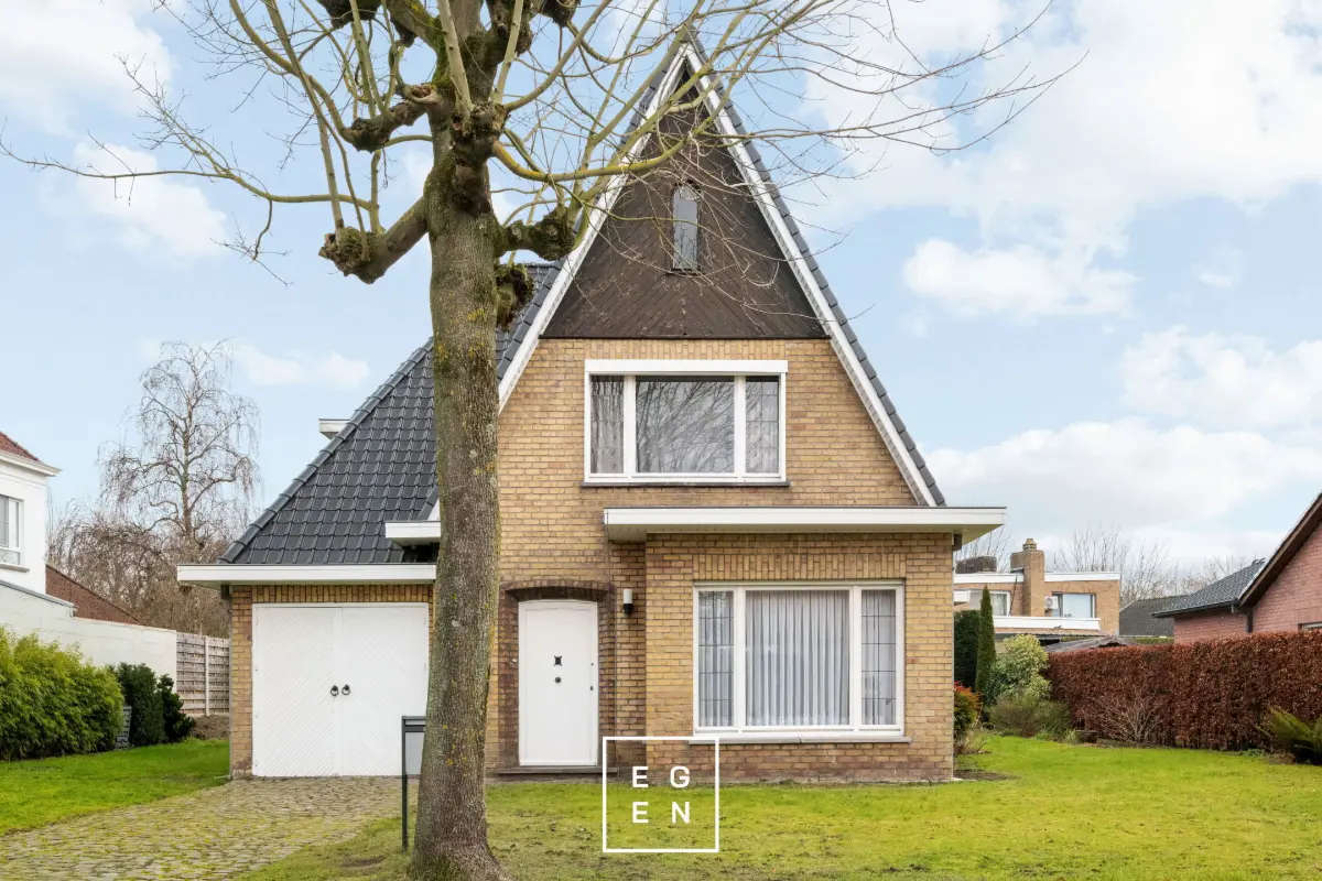 Villa te  koop in Assebroek 8310 449000.00€ 3 slaapkamers 182.00m² - Zoekertje 674665