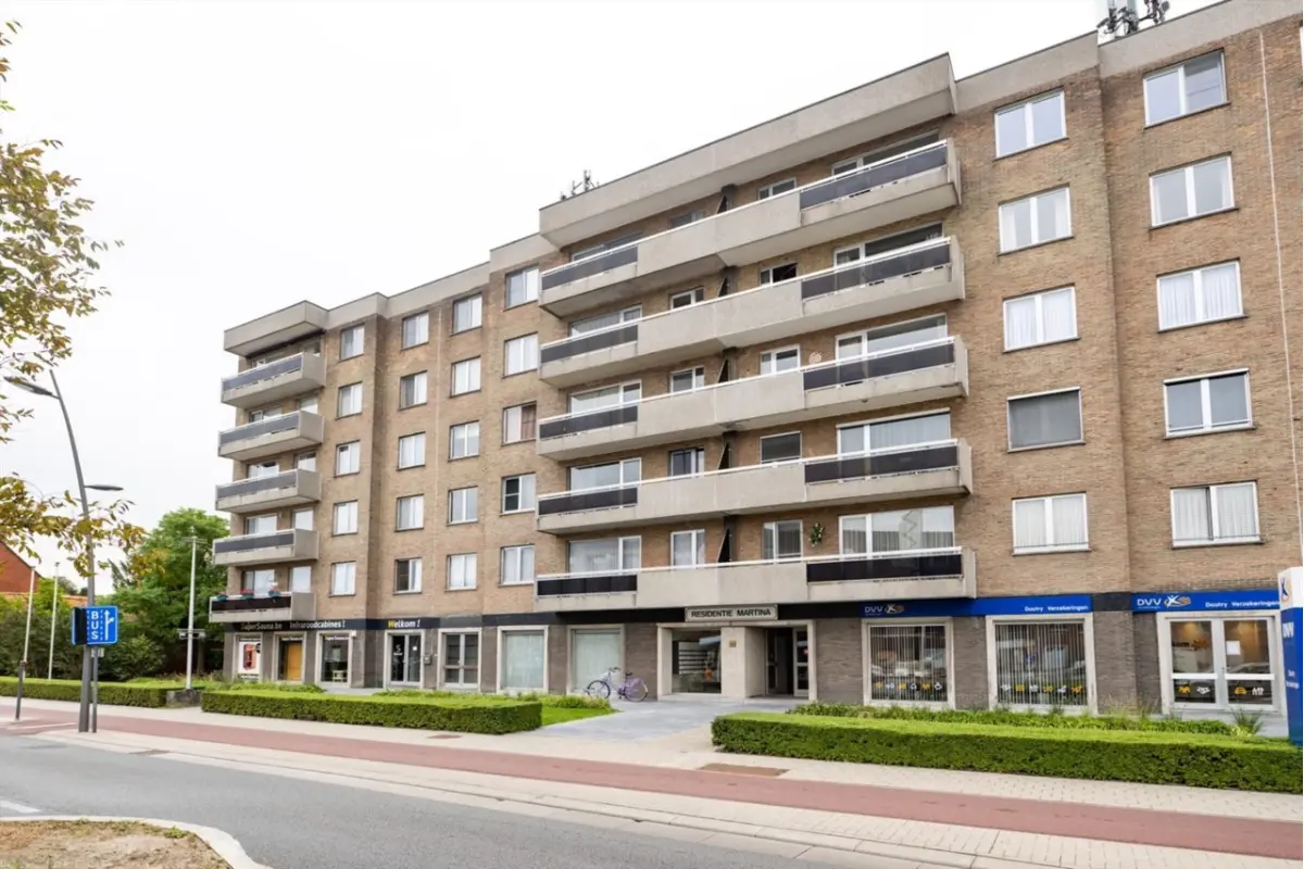 Appartement te  huur in Roeselare 8800 700.00€  slaapkamers m² - Zoekertje 674503