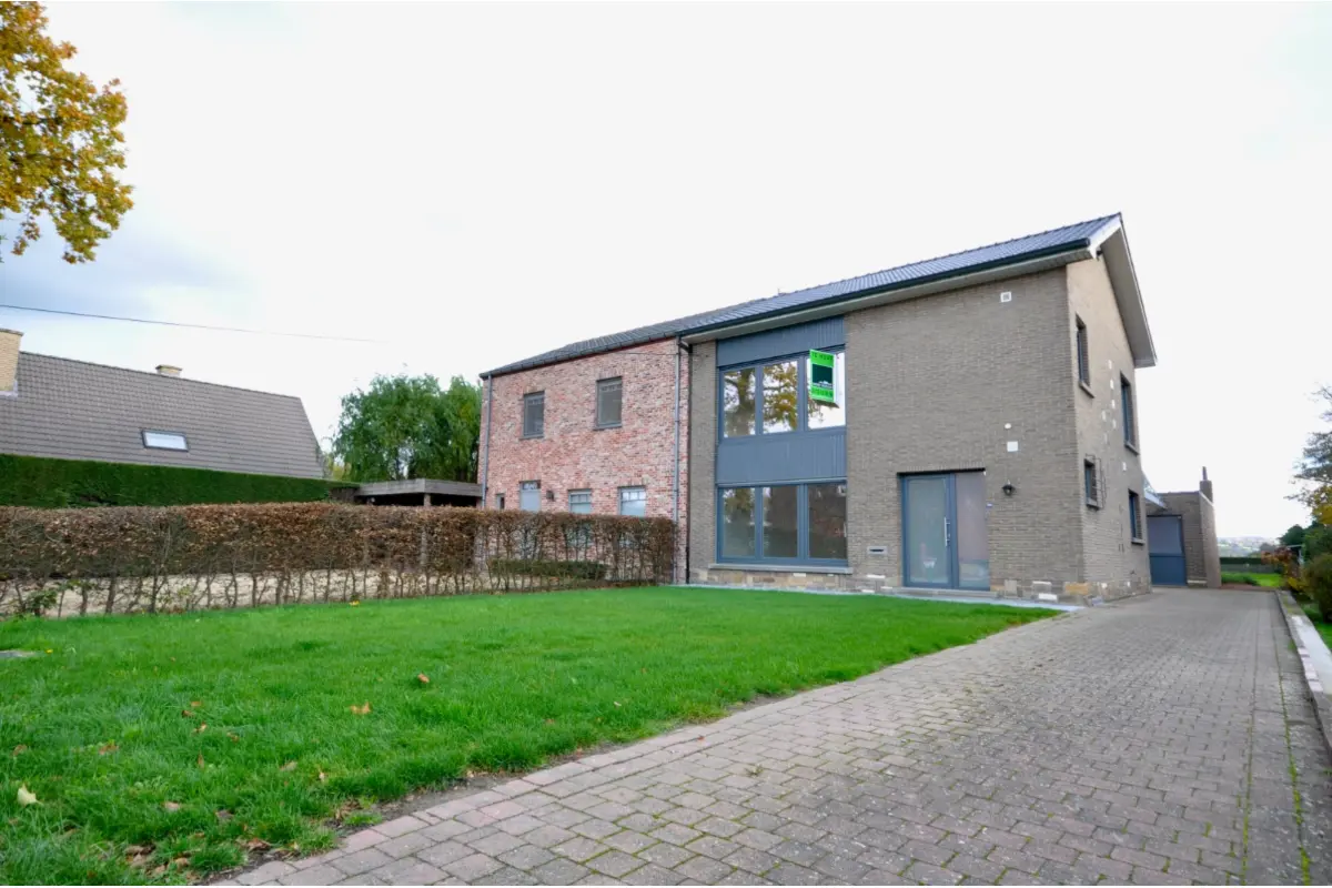 Huis te  huur in Avelgem 8580 990.00€ 3 slaapkamers 123.00m² - Zoekertje 674586